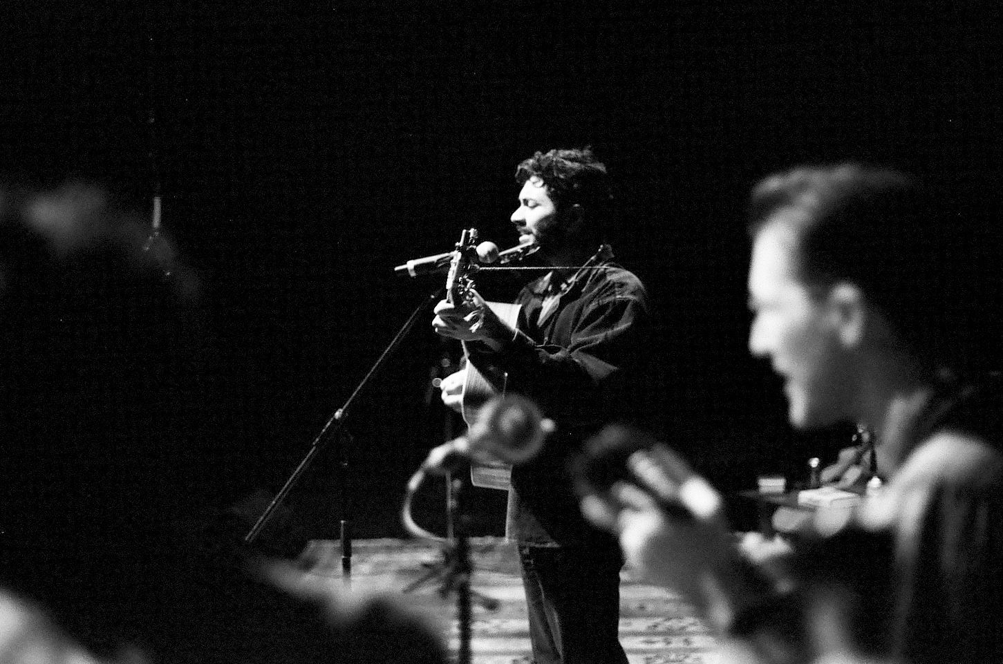 Sal performing live in black and white